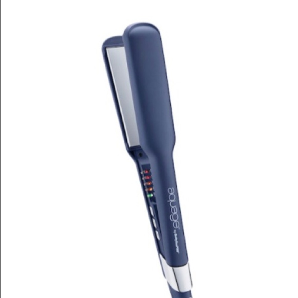 Aquage 1.5” Silk Smoothing/Straightening Iron